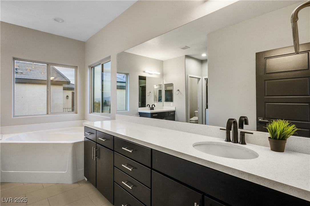 8647 Tortoise Canyon Court Property Photo 46