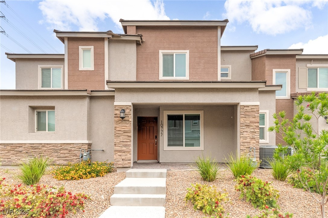 10777 Briset Court Property Photo 1