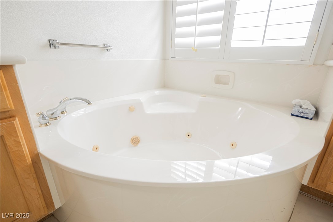 1100 Cypress Ridge Lane Property Photo 21