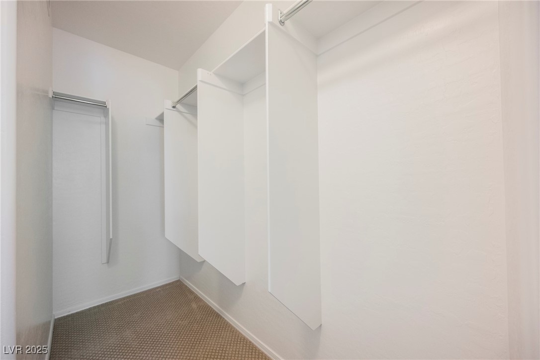 6868 Sky Pointe Drive 1112 Property Photo 15