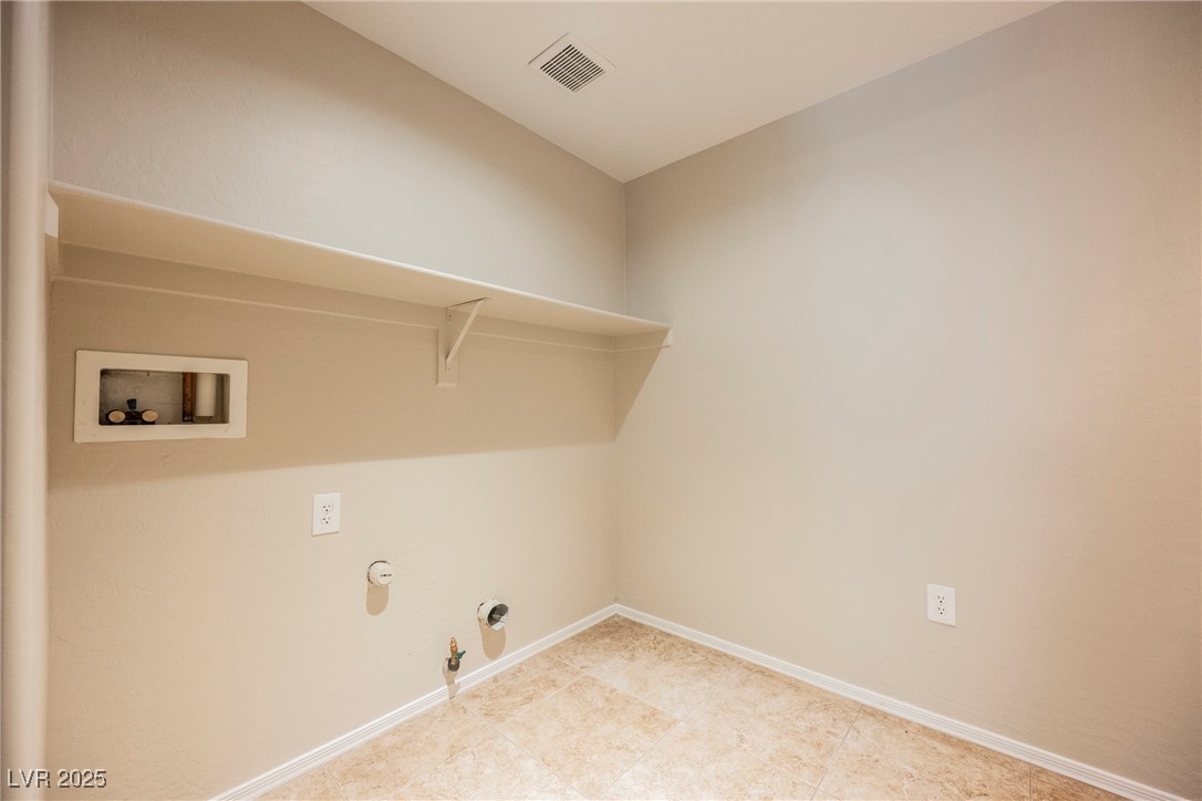 6868 Sky Pointe Drive 1112 Property Photo 16
