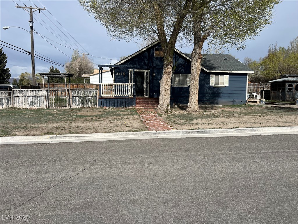 1867 Campton Street Property Photo
