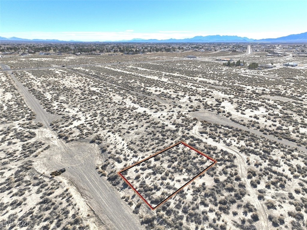 1041 East Idaho Street Property Photo 2