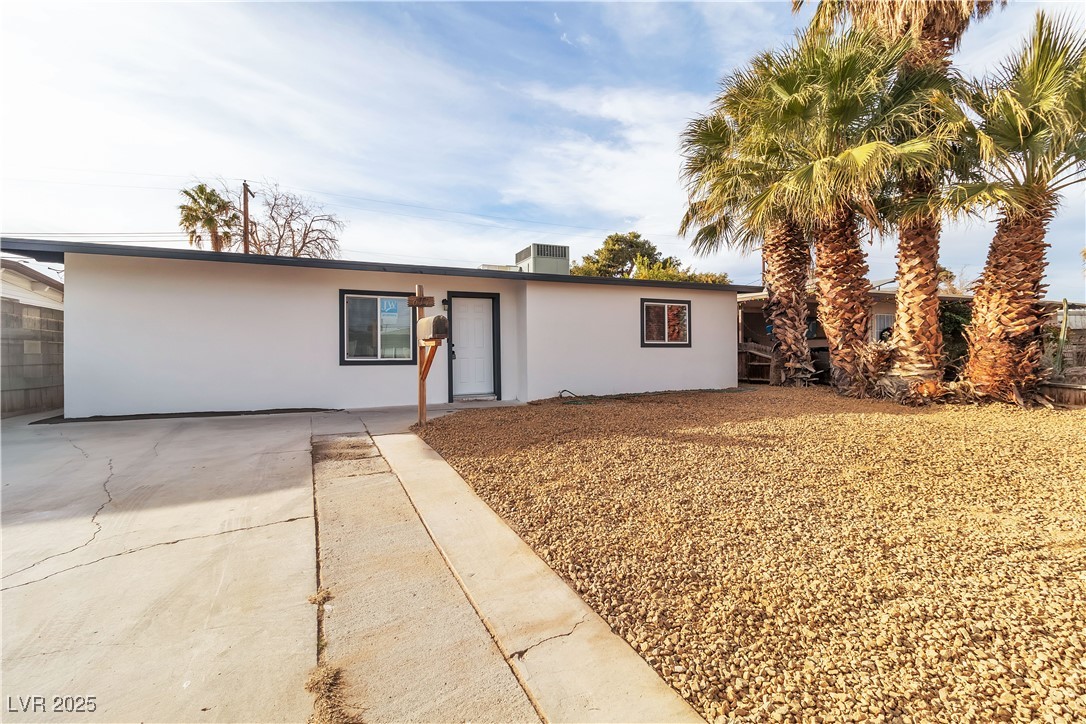 617 Stanford Street Property Photo