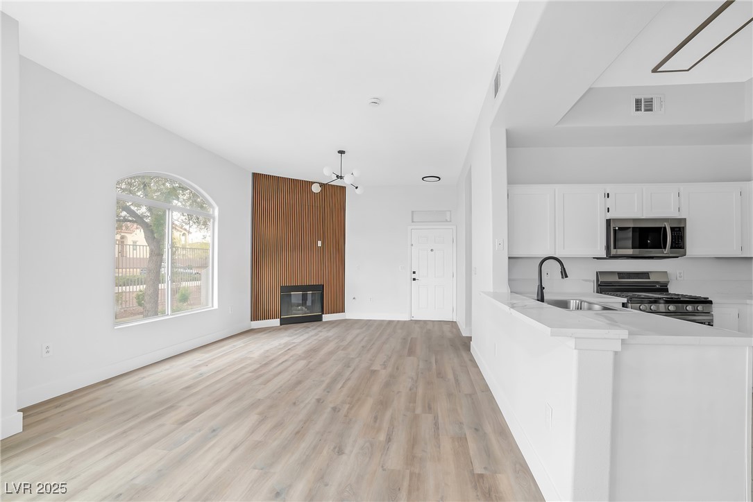 700 Carnegie Street 3913 Property Photo