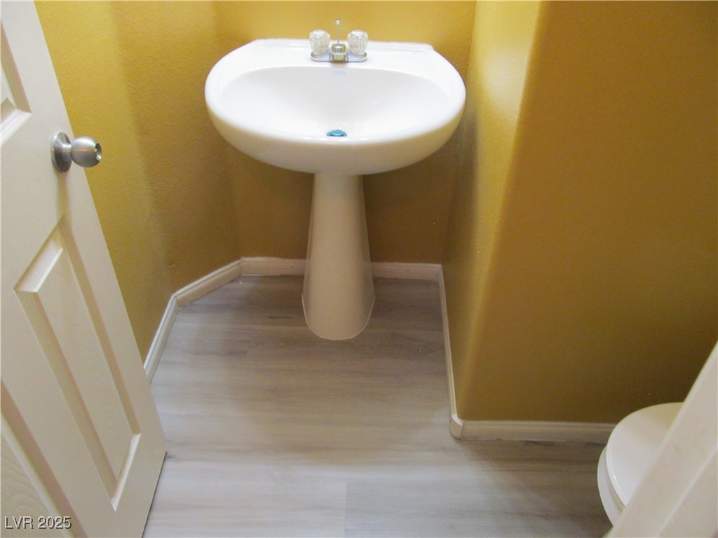8770 Cadence Crossing Way Property Photo 11