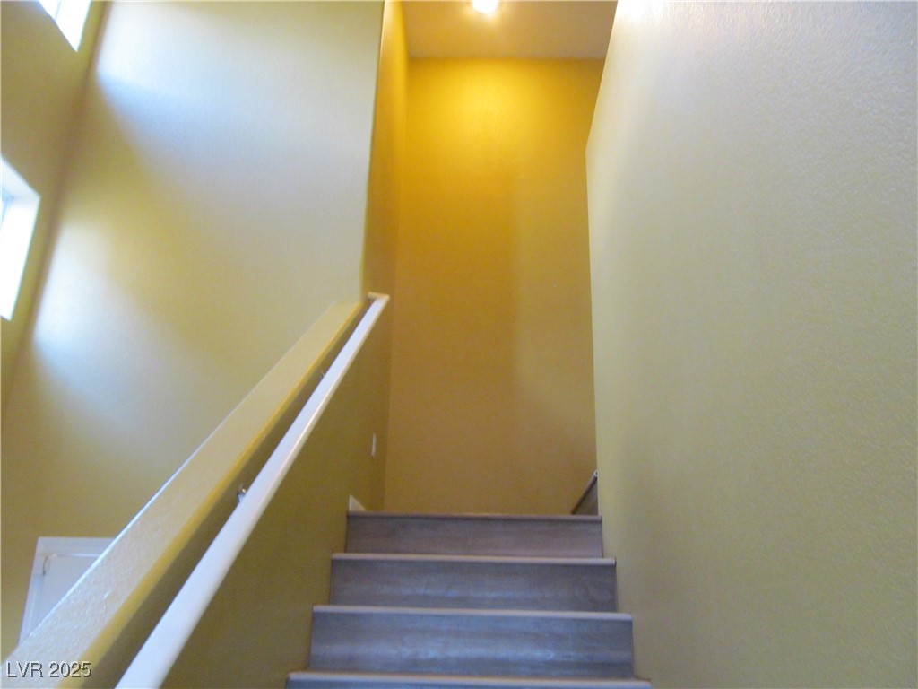 8770 Cadence Crossing Way Property Photo 12
