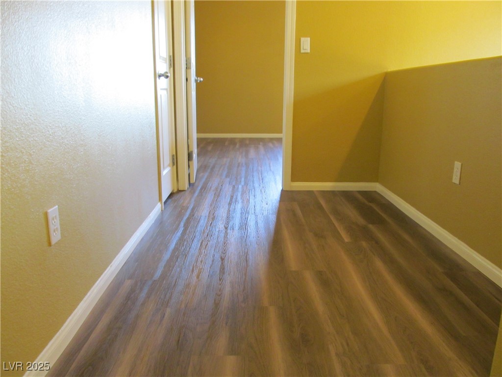 8770 Cadence Crossing Way Property Photo 17