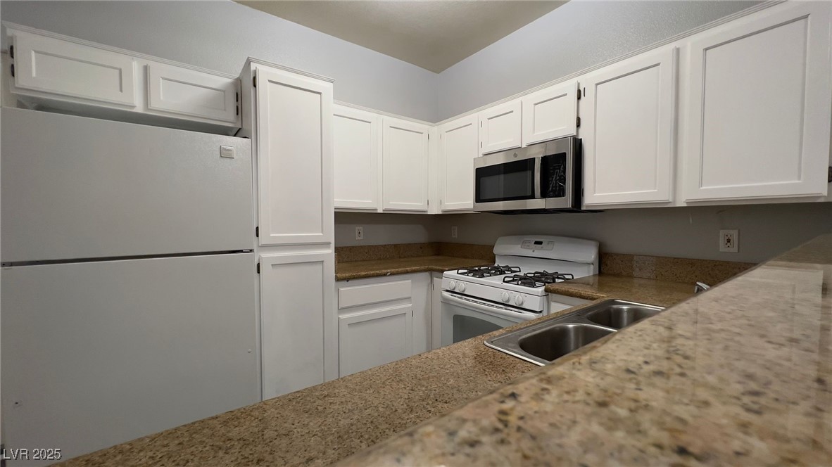 1145 Dusty Creek Street Property Photo 19