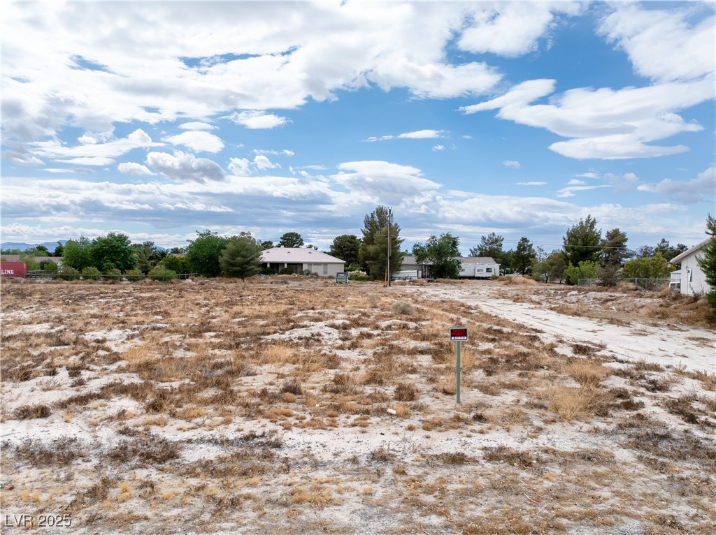 3080 Unicorn Avenue Property Photo 3