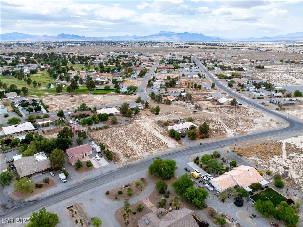 3080 Unicorn Avenue Property Photo 6