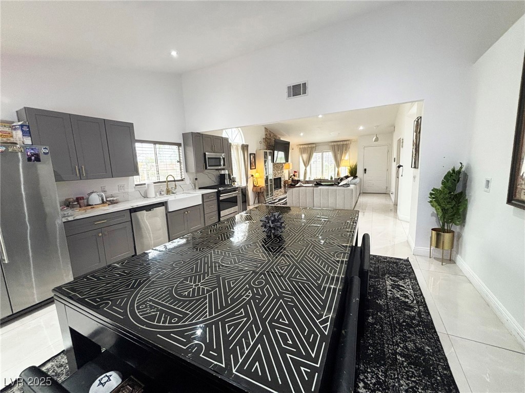 9028 Cypress Point Way Property Photo 6