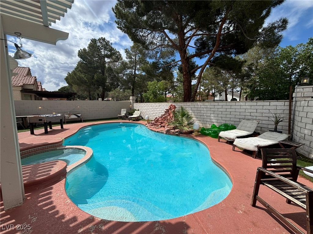 9028 Cypress Point Way Property Photo 19