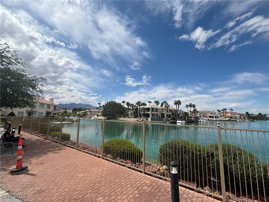 9028 Cypress Point Way Property Photo 27