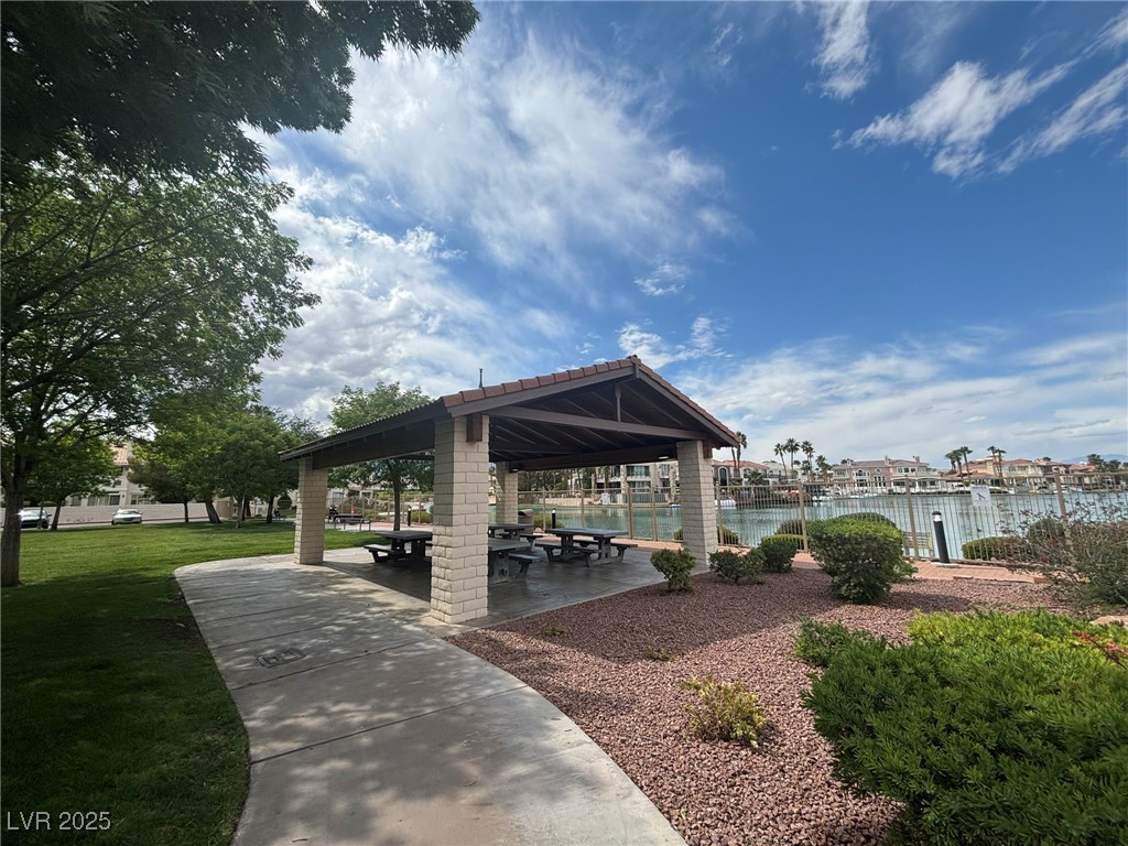 9028 Cypress Point Way Property Photo 28
