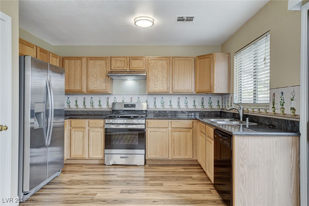 7949 Long Beach Street Property Photo 16