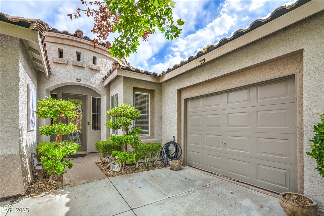 4419 Via Bianca Avenue Property Photo 1