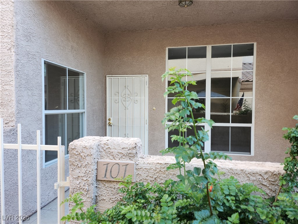 6908 Dorita Avenue 101 Property Photo