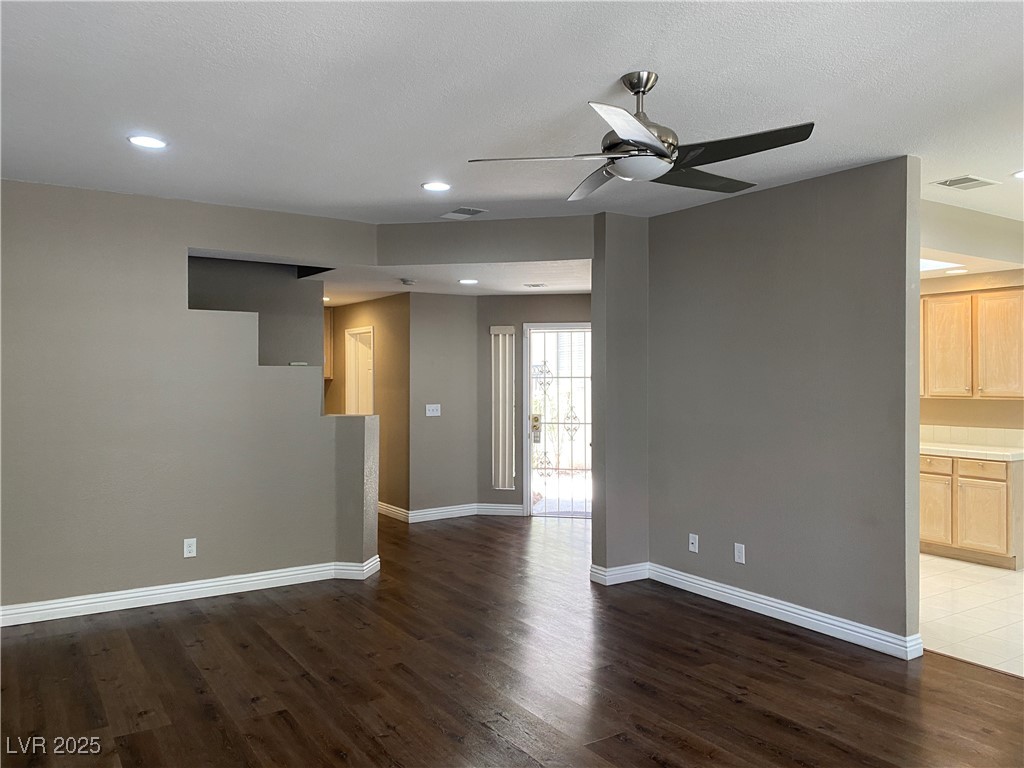 5201 South Torrey Pines Drive 1253 Property Photo 7