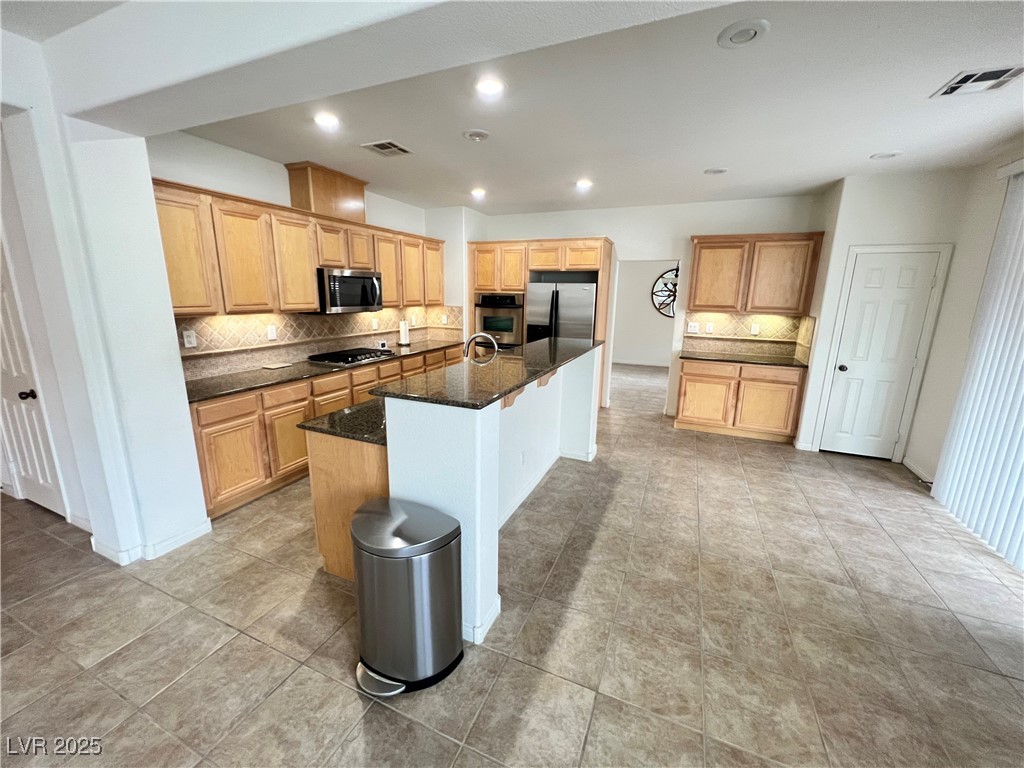 742 Canary Wharf Drive Property Photo 14