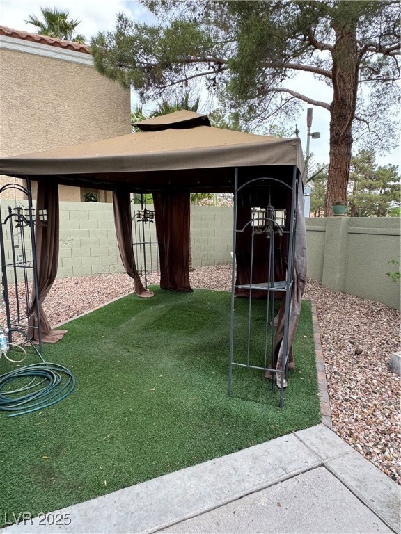 9224 Kentucky Oaks Drive Property Photo 5