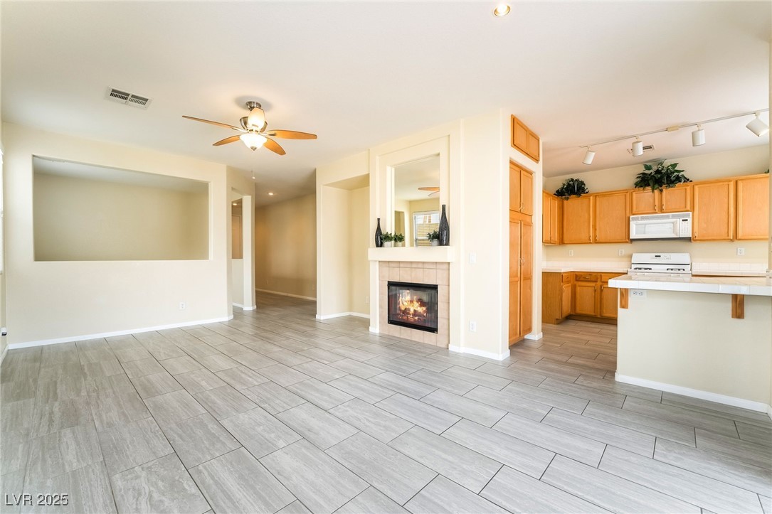 9289 Mandeville Bay Avenue Property Photo 11
