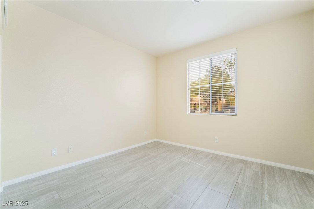 9289 Mandeville Bay Avenue Property Photo 27