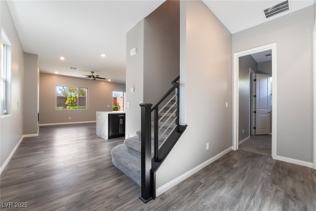10793 Pastel Sunset Court Property Photo 6