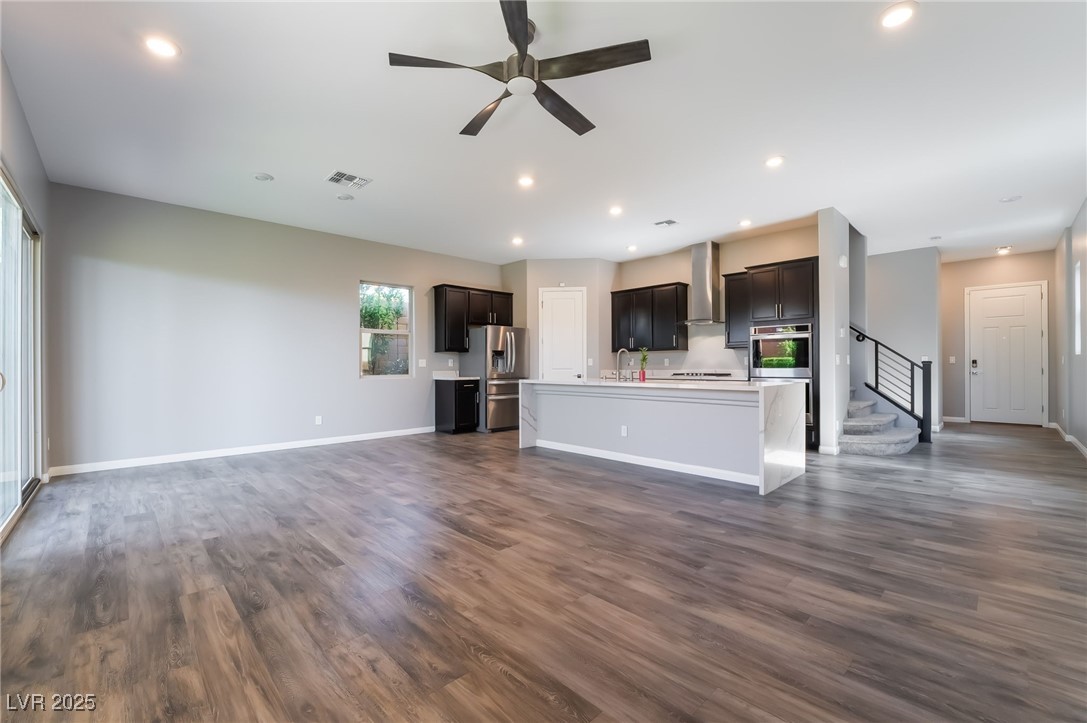 10793 Pastel Sunset Court Property Photo 8