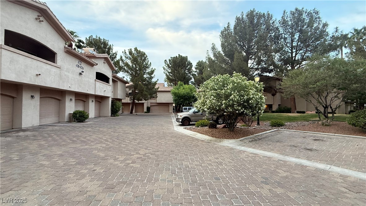 2050 West Warm Springs Road 4211 Property Photo 5