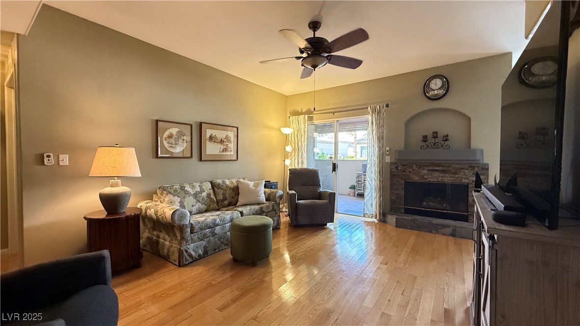 2050 West Warm Springs Road 4211 Property Photo 6