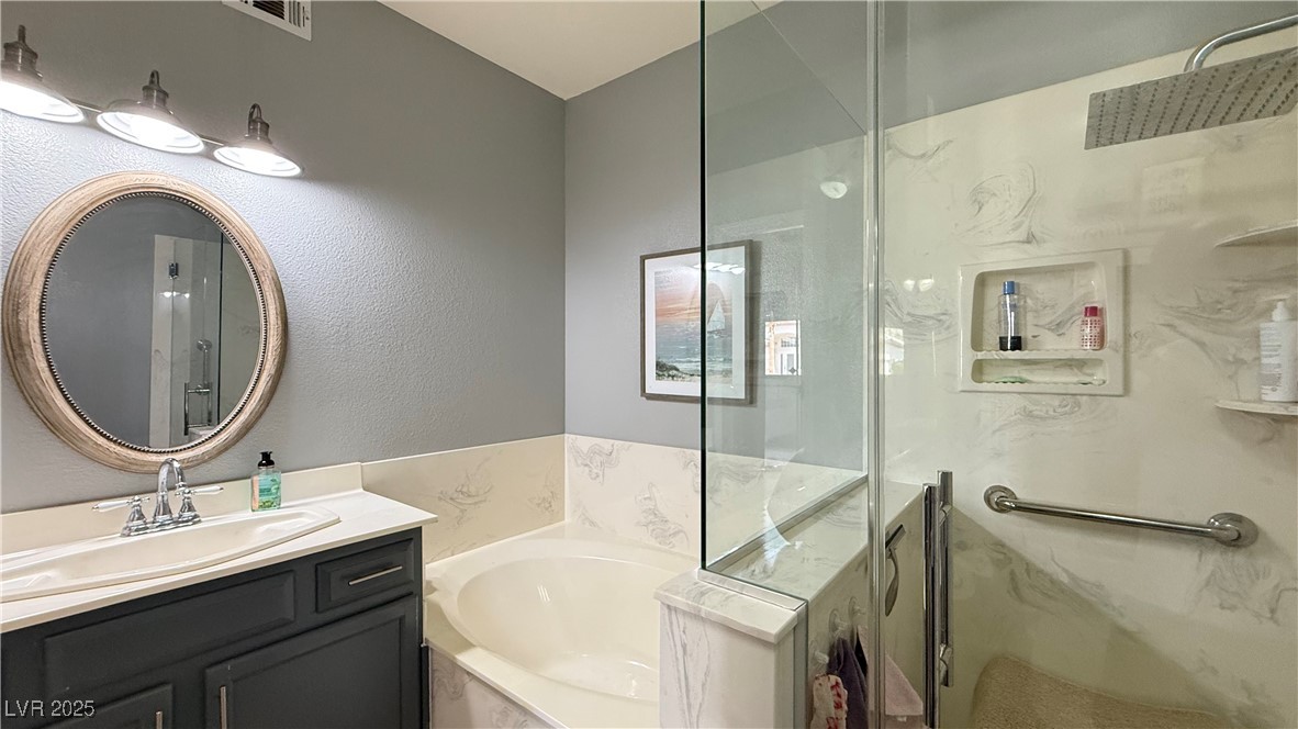 2050 West Warm Springs Road 4211 Property Photo 16