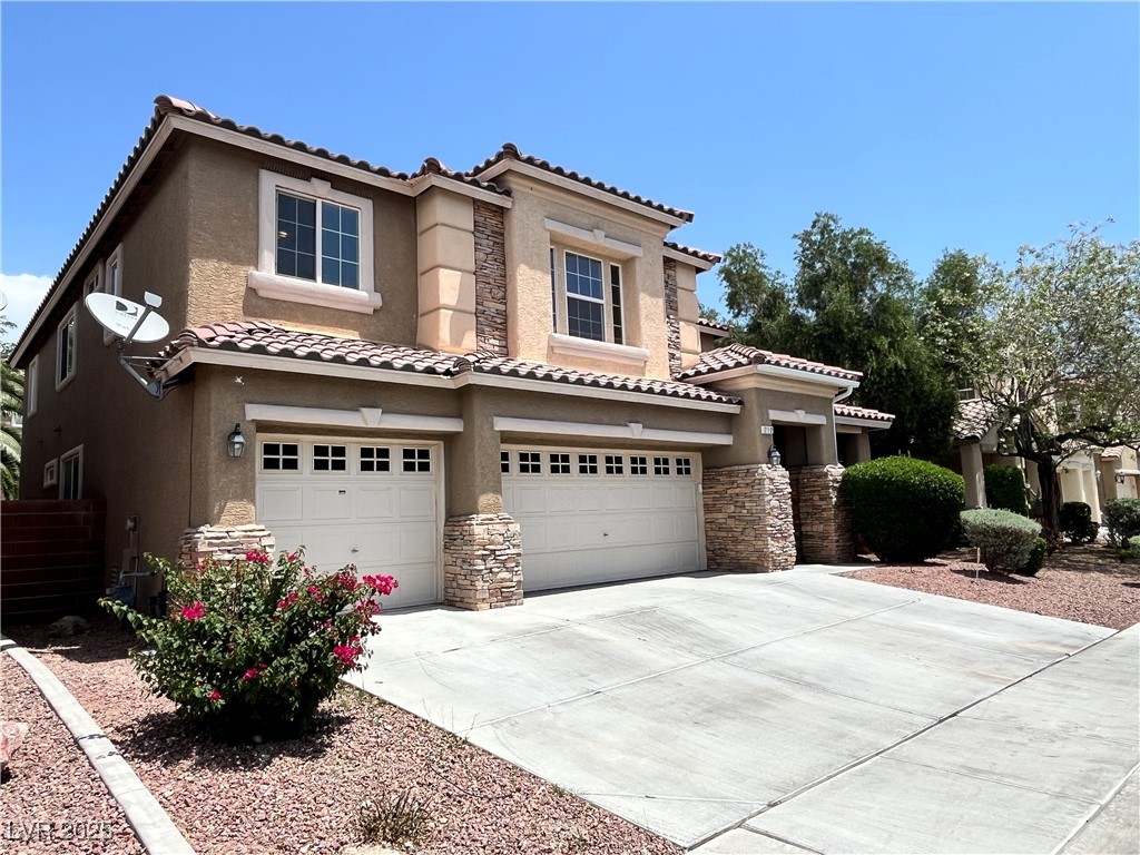 2112 Merganser Court Property Photo 4