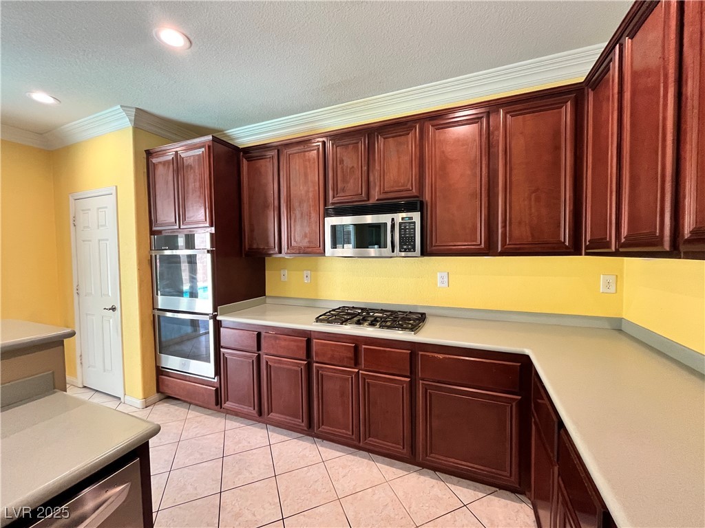 2112 Merganser Court Property Photo 13