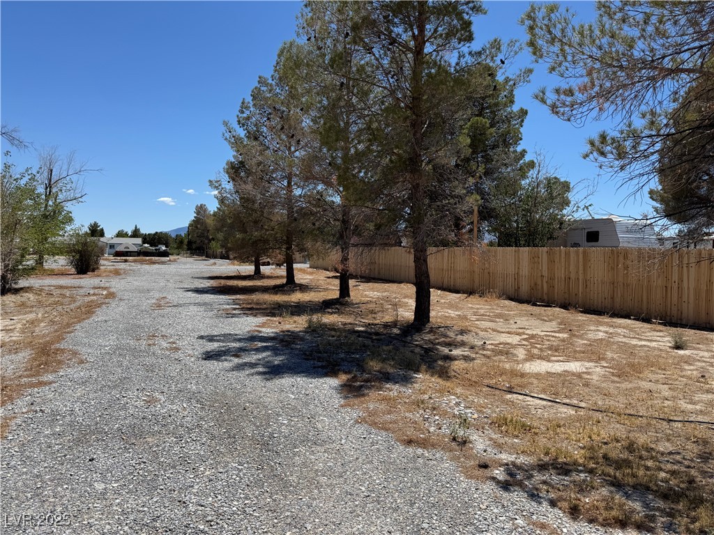 2171 West Basin Avenue Property Photo 3