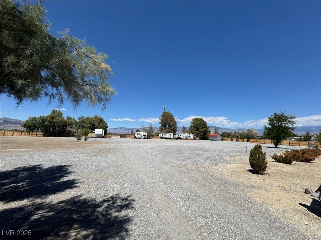 2221 West Basin Avenue Property Photo