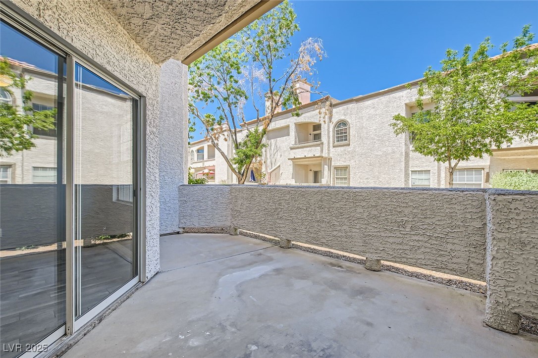 3150 Soft Breezes Drive 1050 Property Photo 12