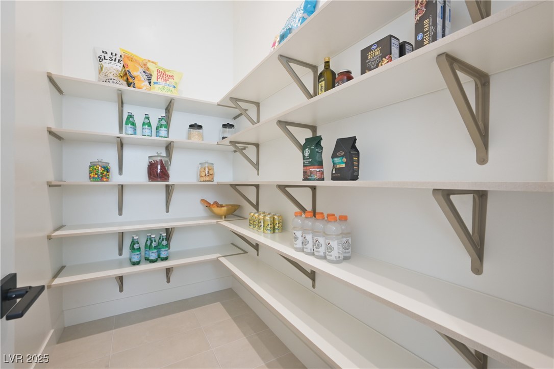 10718 Desert Heights Avenue Property Photo 11