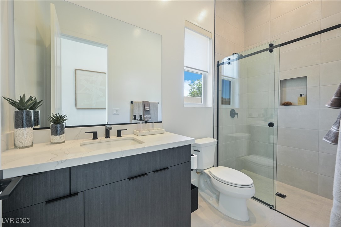 10718 Desert Heights Avenue Property Photo 35