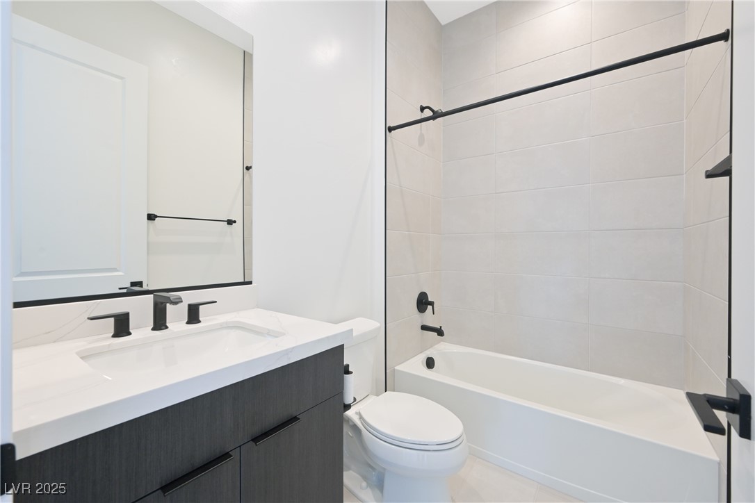 10718 Desert Heights Avenue Property Photo 42