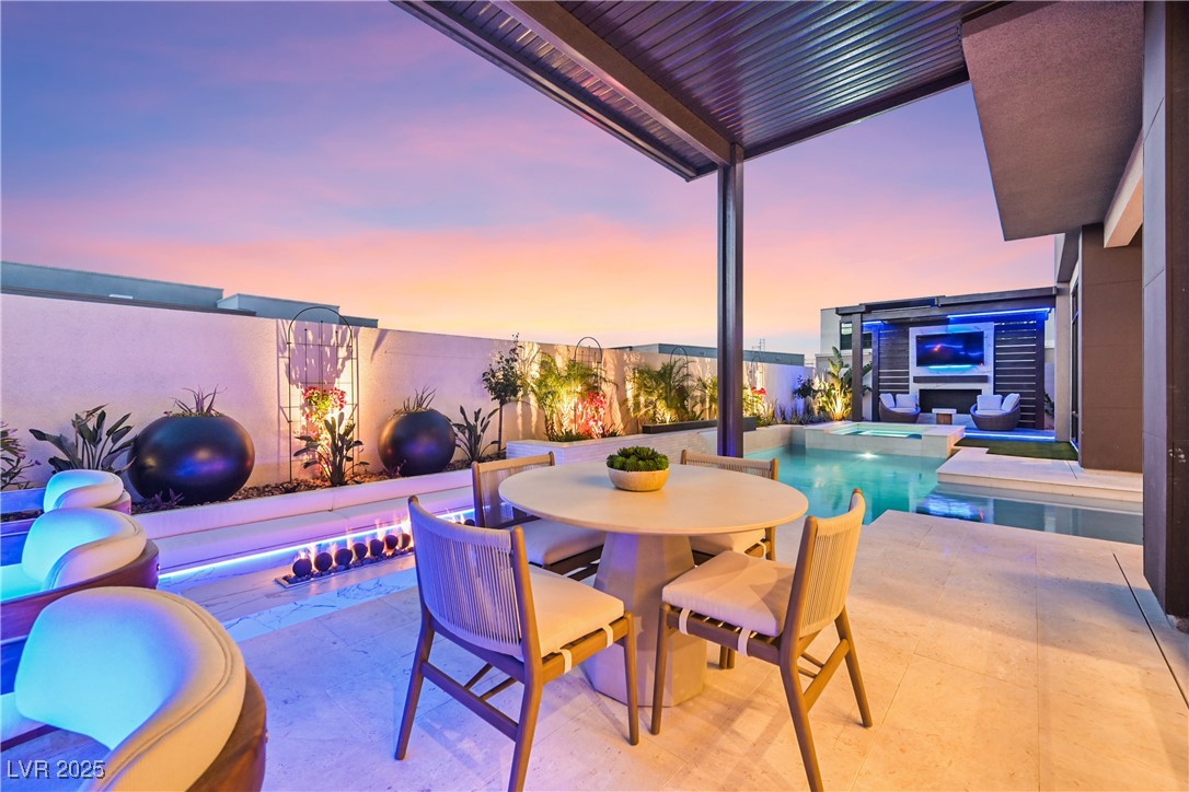 10718 Desert Heights Avenue Property Photo 48