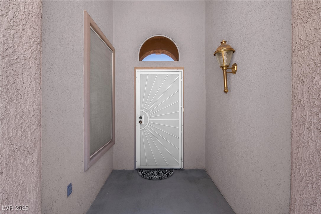 11032 Mission Lakes Avenue Property Photo 5