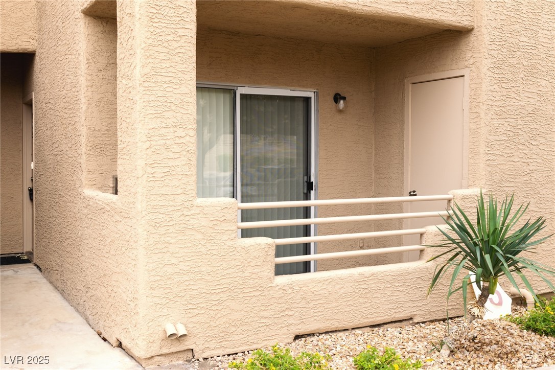 2191 Bay Club Drive 102 Property Photo