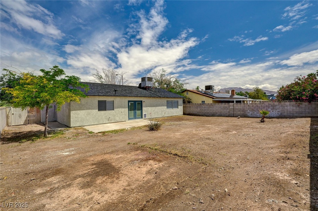 4387 Sun Vista Drive Property Photo 47