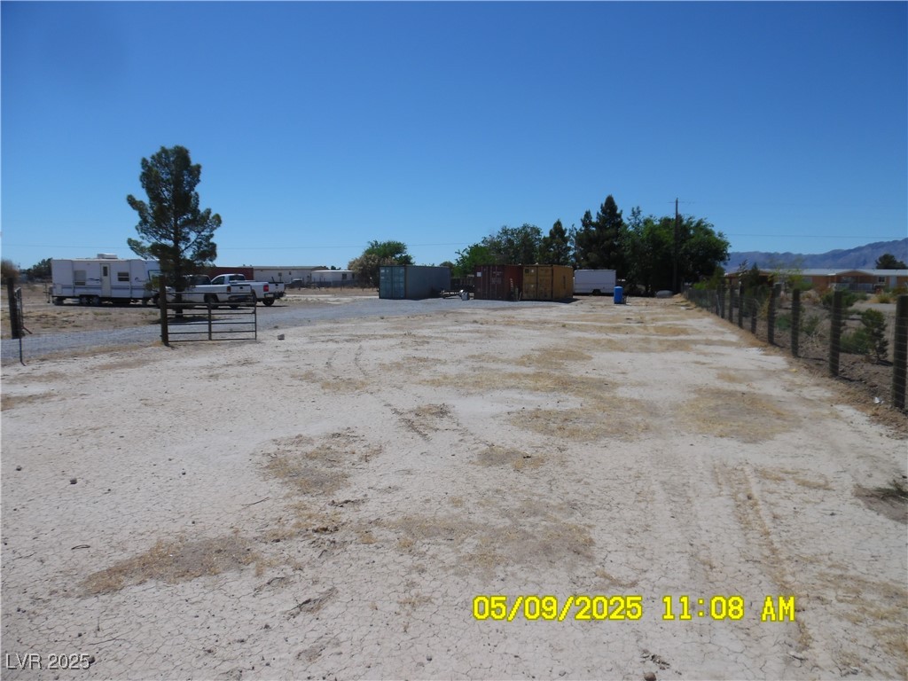 3761 West Dyer Road Property Photo