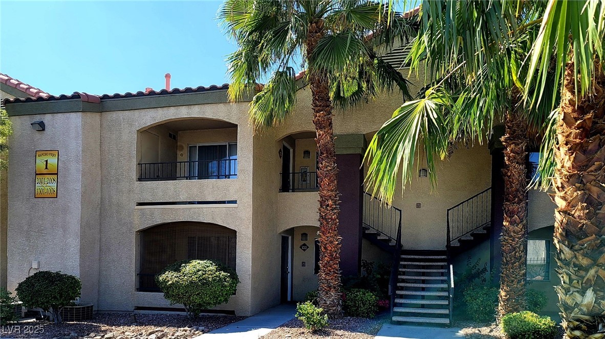 7885 West Flamingo Road 2003 Property Photo