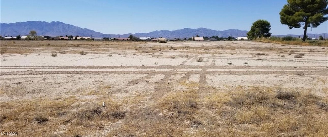 2000 South Waterhole Canyon Avenue Property Photo