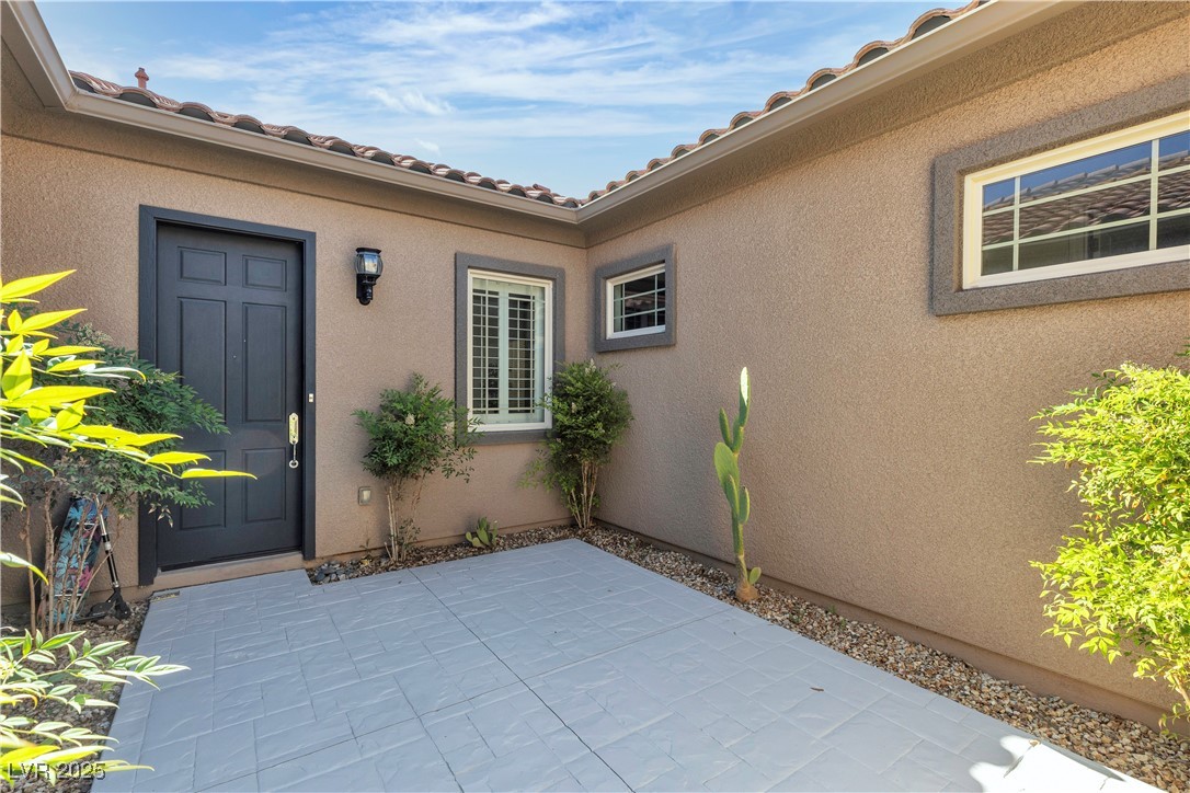 2673 Paris Amour Street Property Photo 4