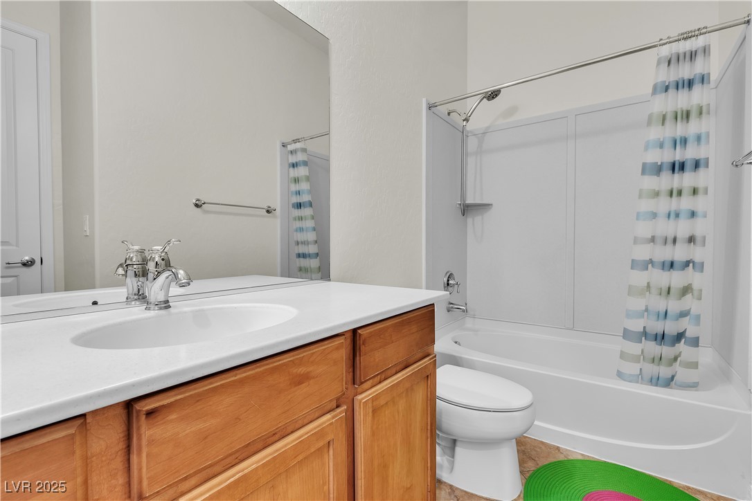 2673 Paris Amour Street Property Photo 10