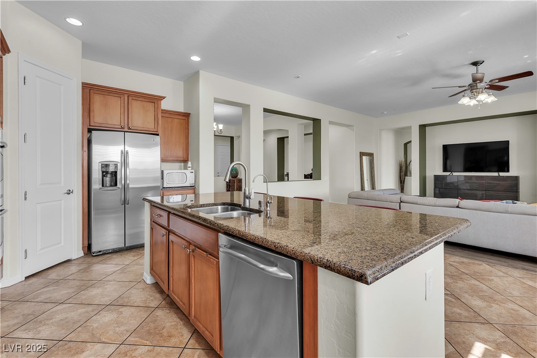 2673 Paris Amour Street Property Photo 26